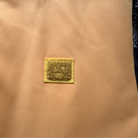 NWOT Acne Studios Gender Inclusive Heat Reactive Vest Size M - Picture 10 of 12